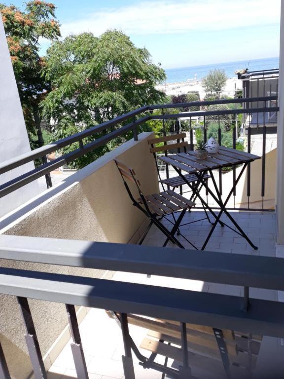 La Casa Al Mare Apartment Rimini Exterior photo
